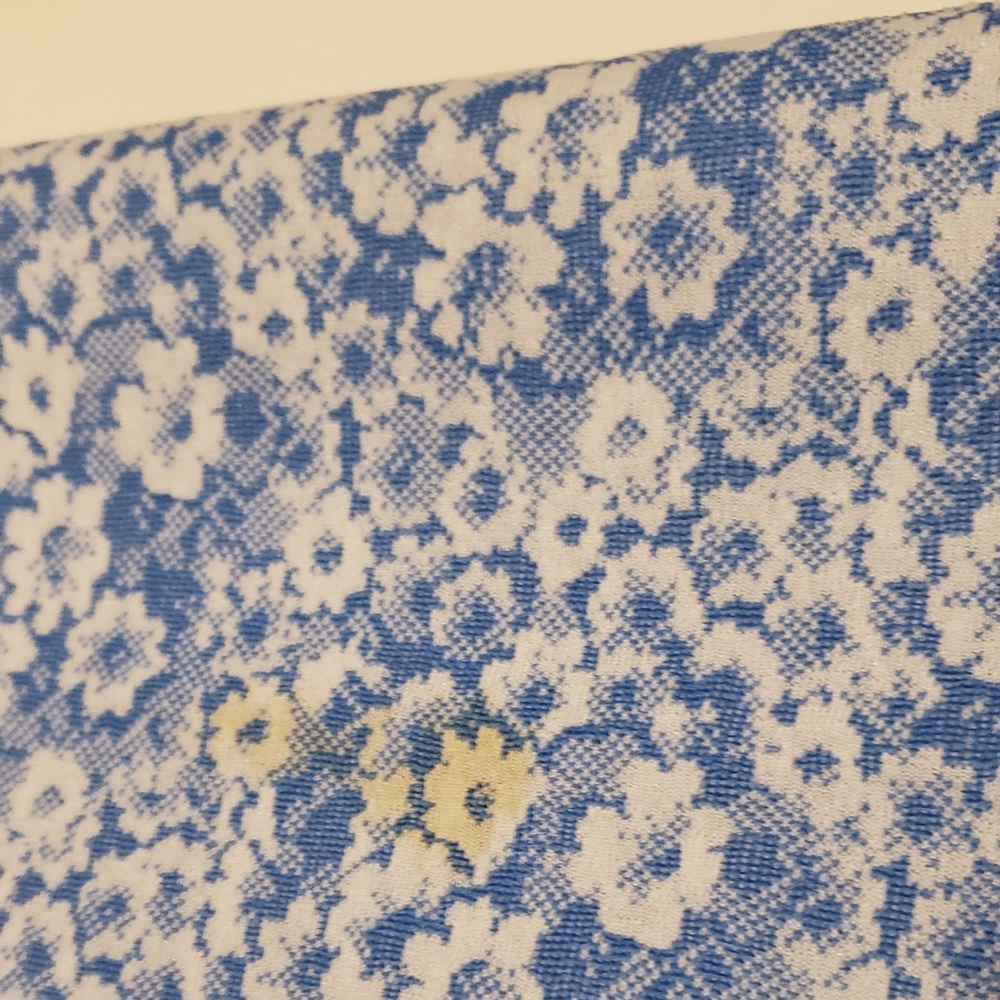 Vintage 1960s 1970s Baby Blue White Floral Polyester Fabric 60" Wide #84 - Picture 10 of 14